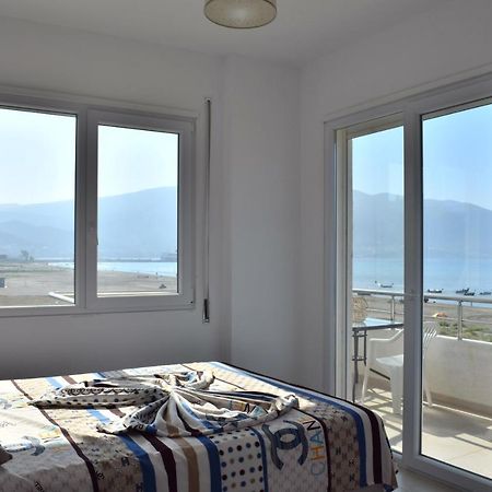 Sea View Apartment - 007 Влёра Экстерьер фото
